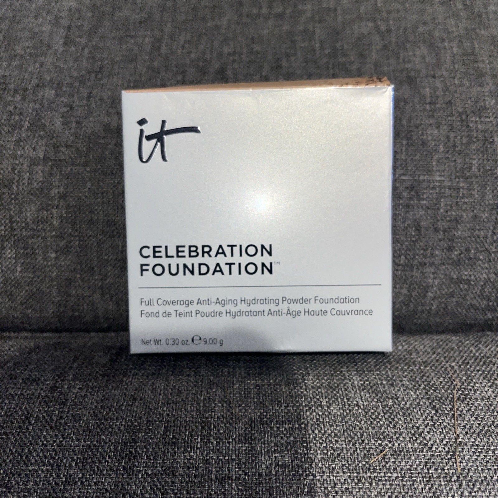 NEW Original IT Cosmetics Celebration Pressed Powder Mineral Foundation MEDIUM