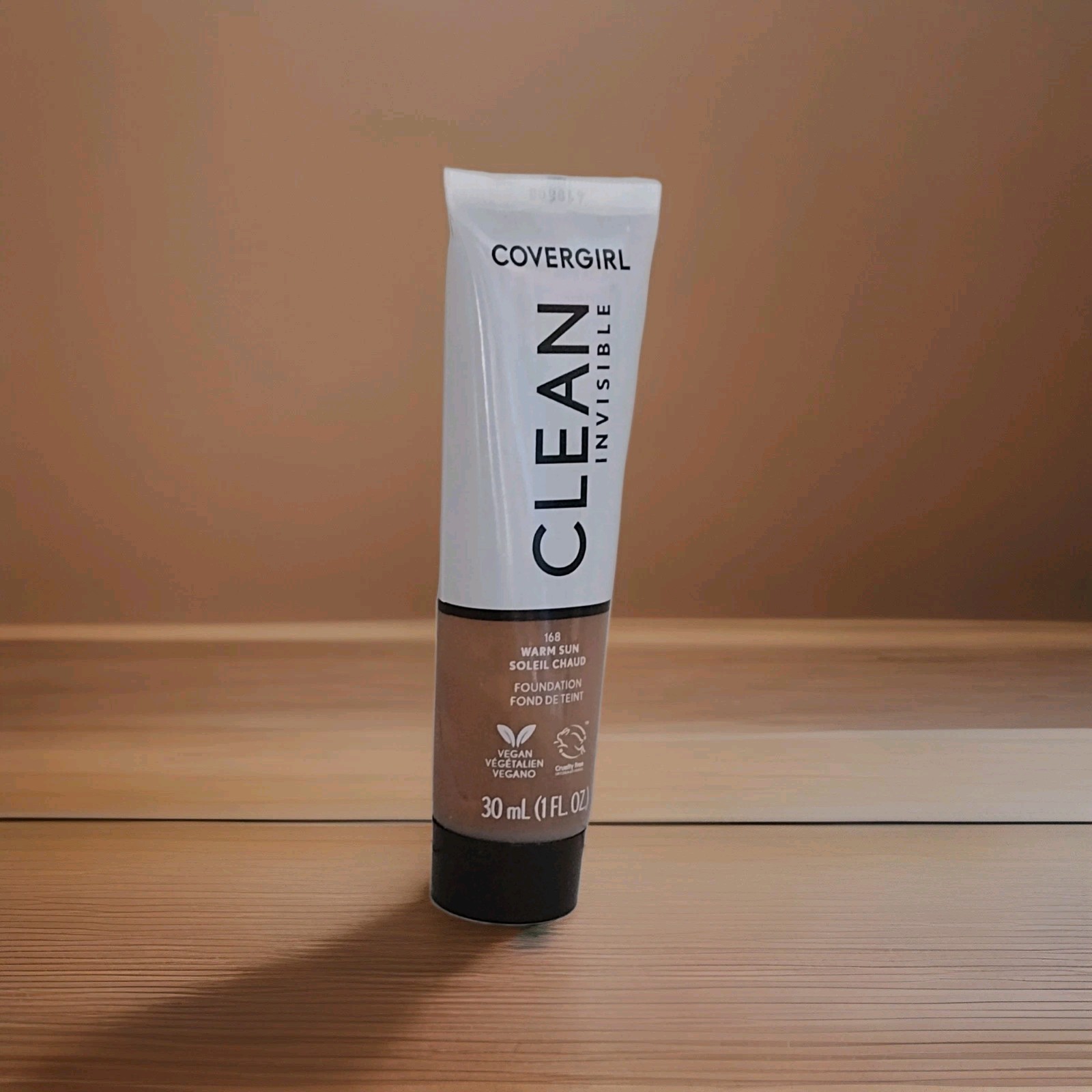 CoverGirl CLEAN INVISIBLE Foundation Fragrance Free #168 WARM SUN 1 fl oz Sealed