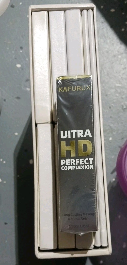 Kafurux Ultra HD Perfect Complexion Liquid Full Coverage Foundation 1.05 Ounce.
