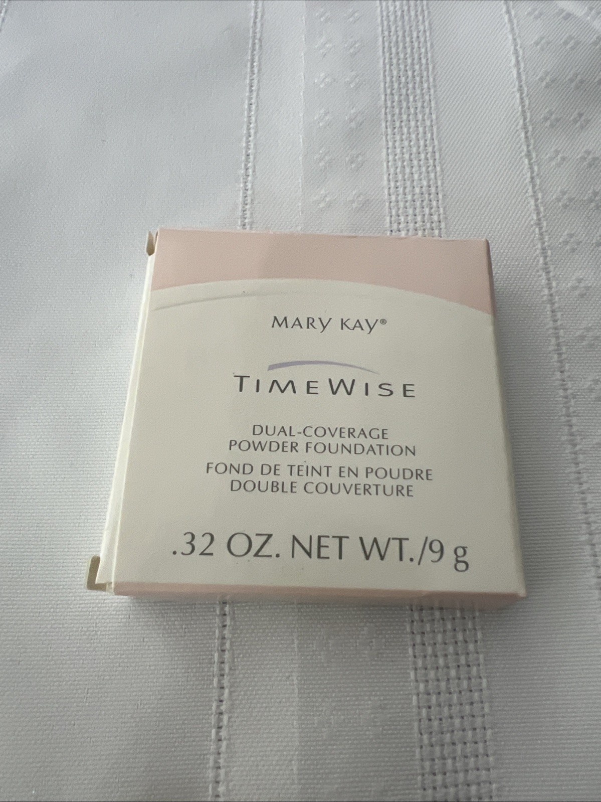 Mary Kay Timewise Dual Coverage Powder Foundation Ivory 104 .32 oz