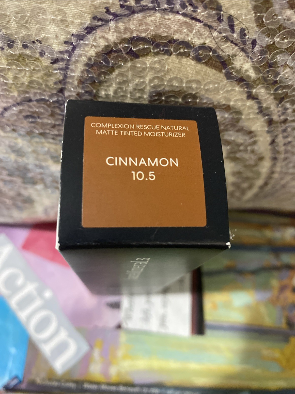 bareMinerals Complexion Rescue Natural Matte Tinted Moisturizer Cinnamon 10.5