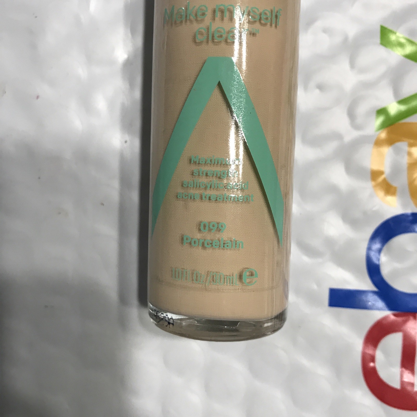 ALMAY Clear Complexion Makeup Foundation 099 PORCELAIN unsealed