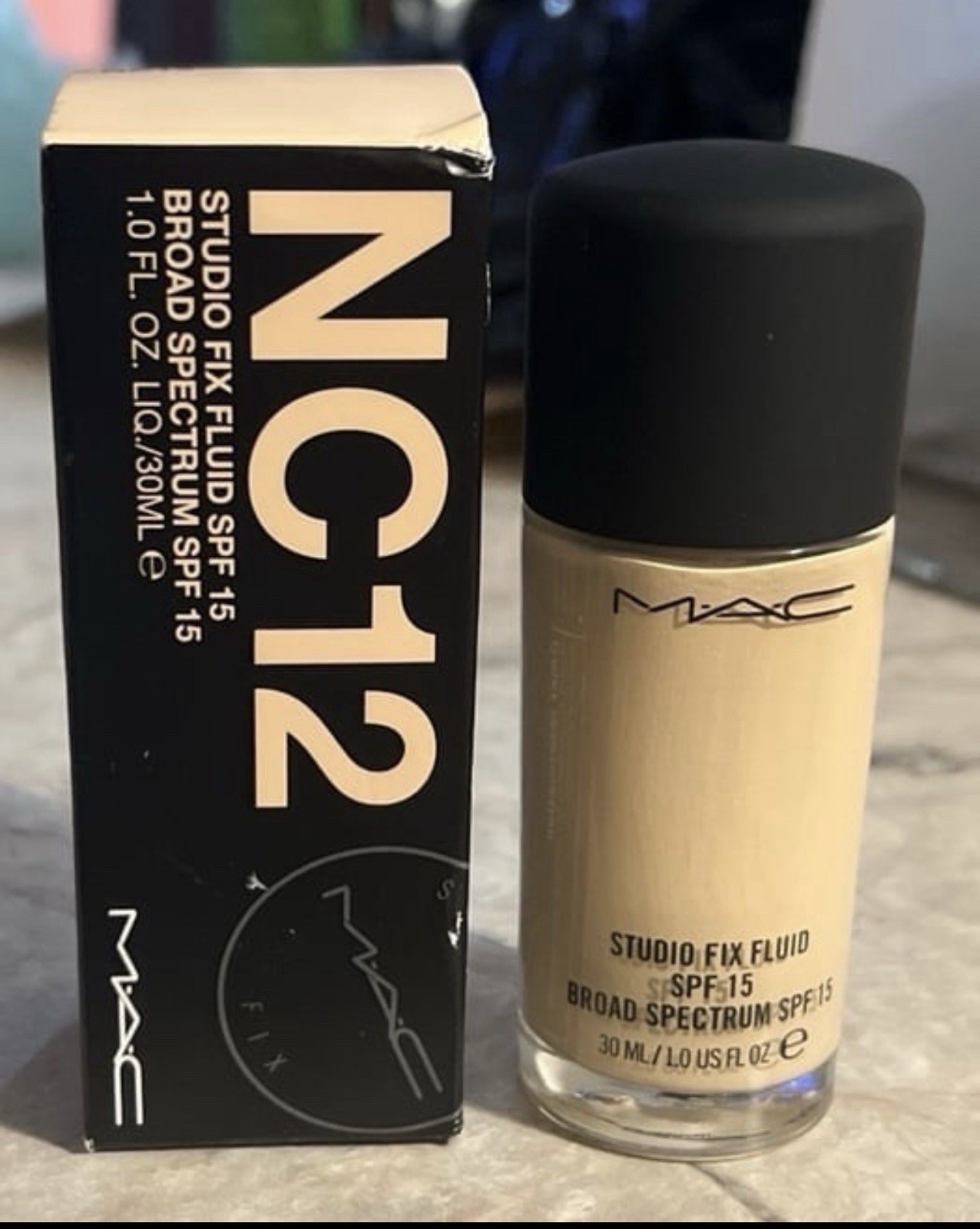 M·A·C Studio Fix Fluid Liquid Foundation NC12 SPF 15, NEW IN. BOX