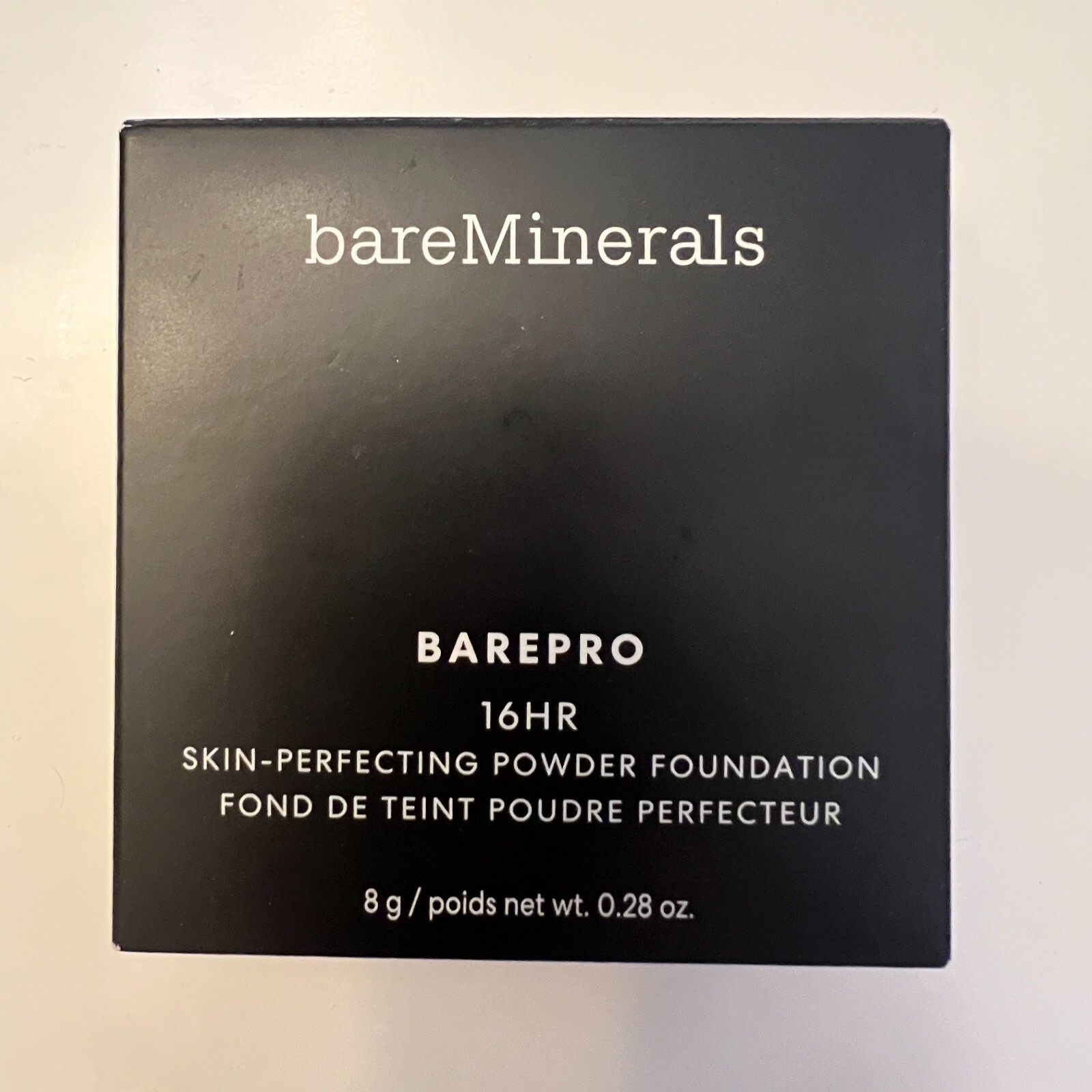 Bare Minerals BAREPRO 16 HR Skin Perfecting Powder Foundation LIGHT 20 COOL NEW