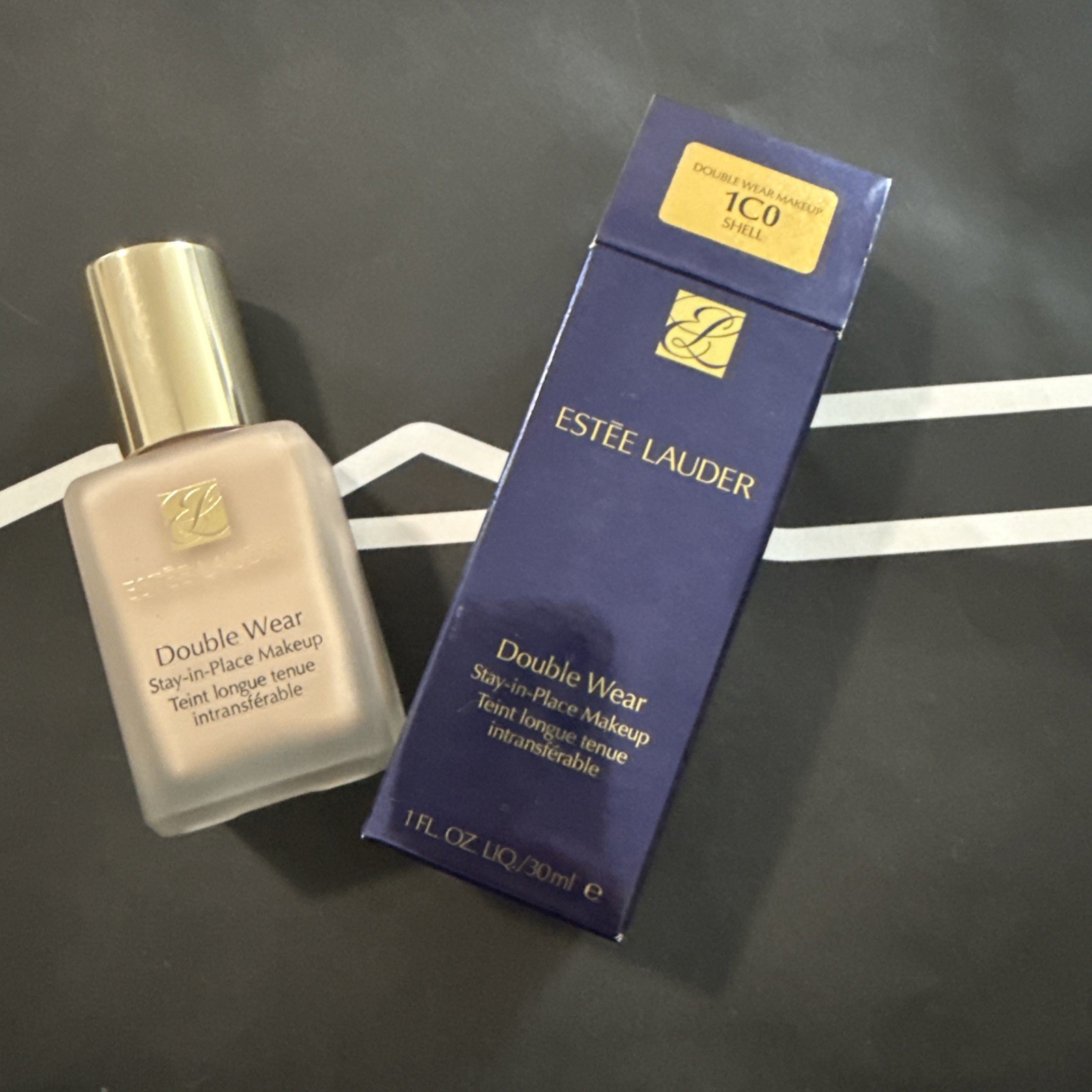 Estée Lauder 1c0 Old Formula Double Wear Foundation – 1 fl oz Fresh