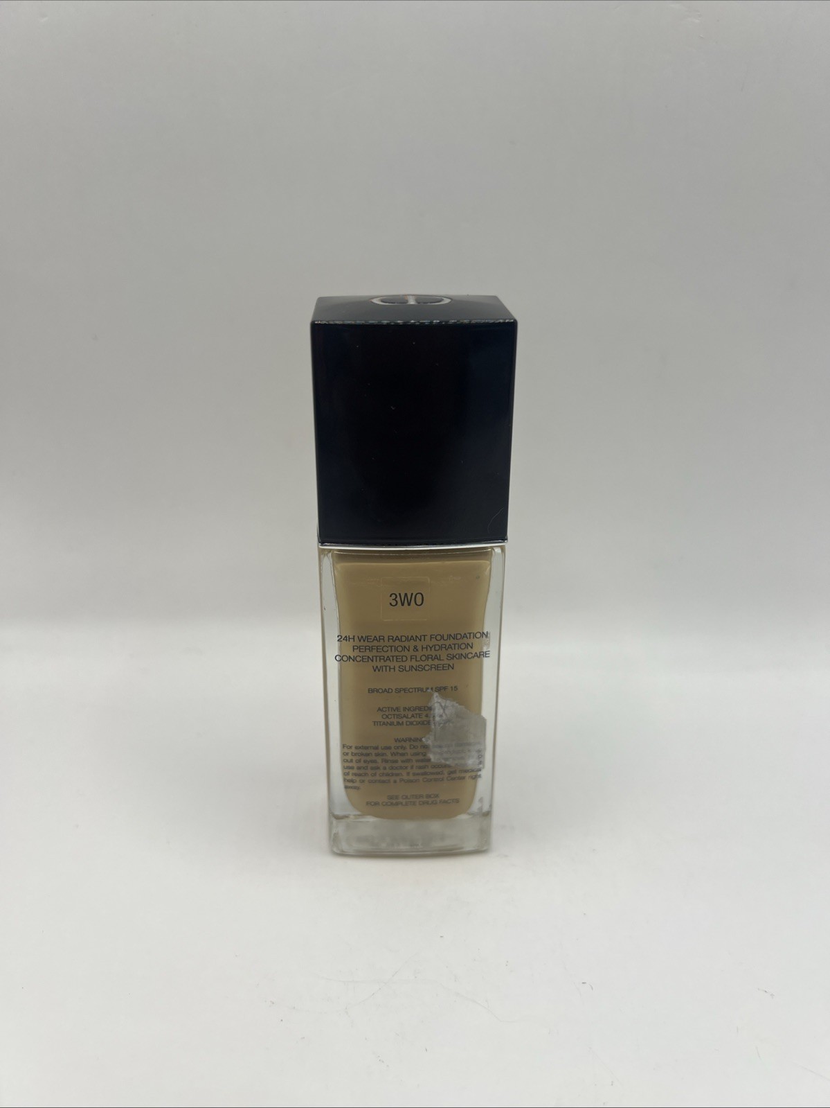 CHRISTIAN DIOR ~ FOREVER SKIN GLOW 24 H WEAR RADIANT FOUNDATION ~ 3W0~ 1 OZ