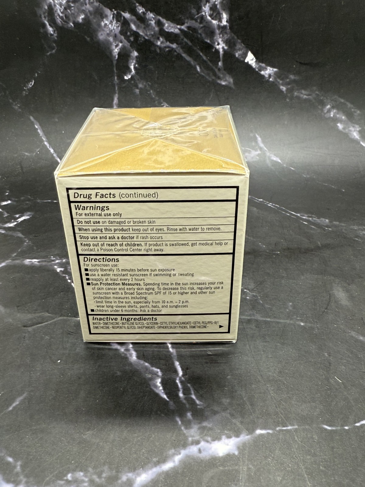 Cle De Peau The Foundation N SPF 22 – Tan Ocher 0 50 – 1 oz / 28 ml Sealed Box