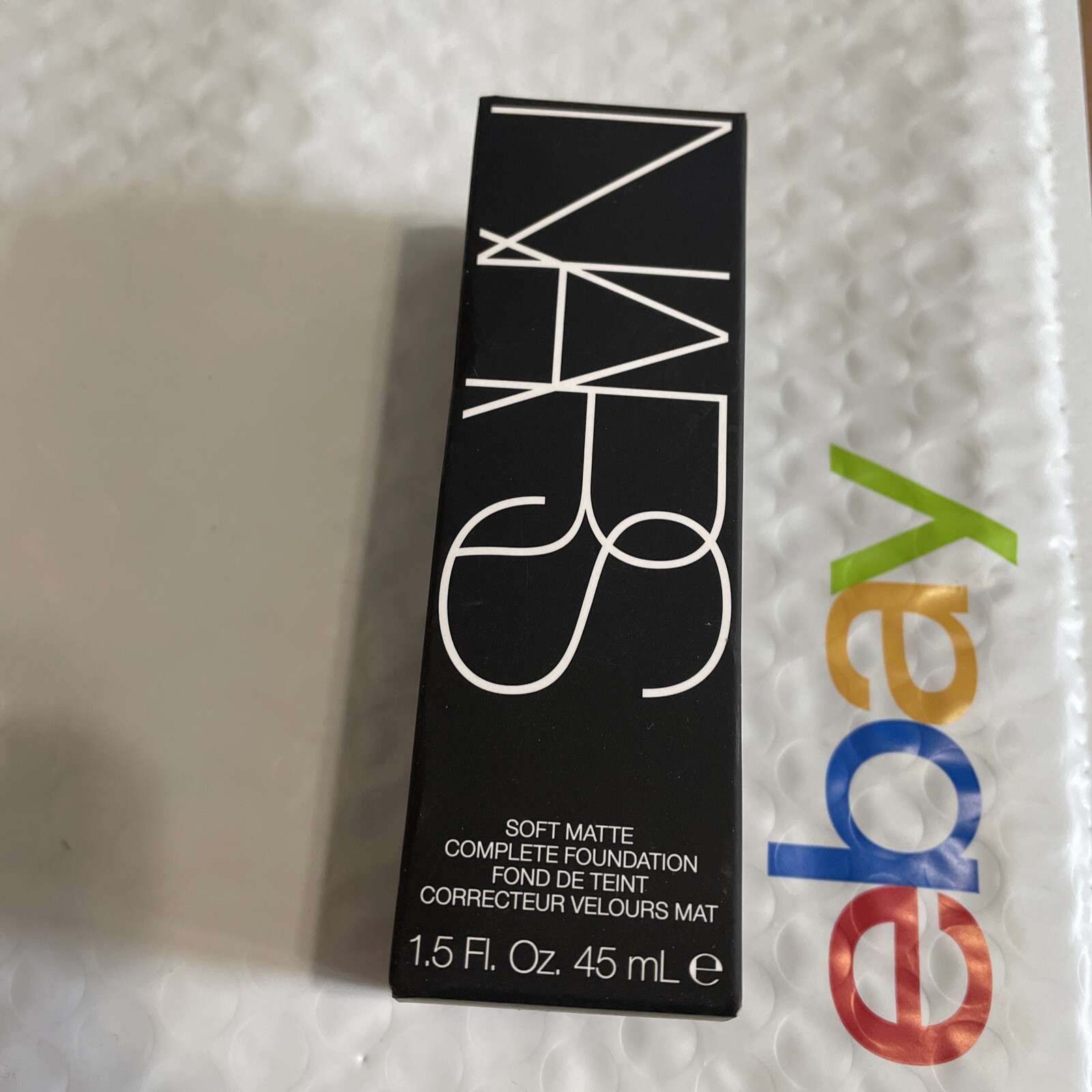 Nars Soft Matte Complete Foundation PATAGONIA Medium 1.2 – Size 45mL / 1.5 Oz.