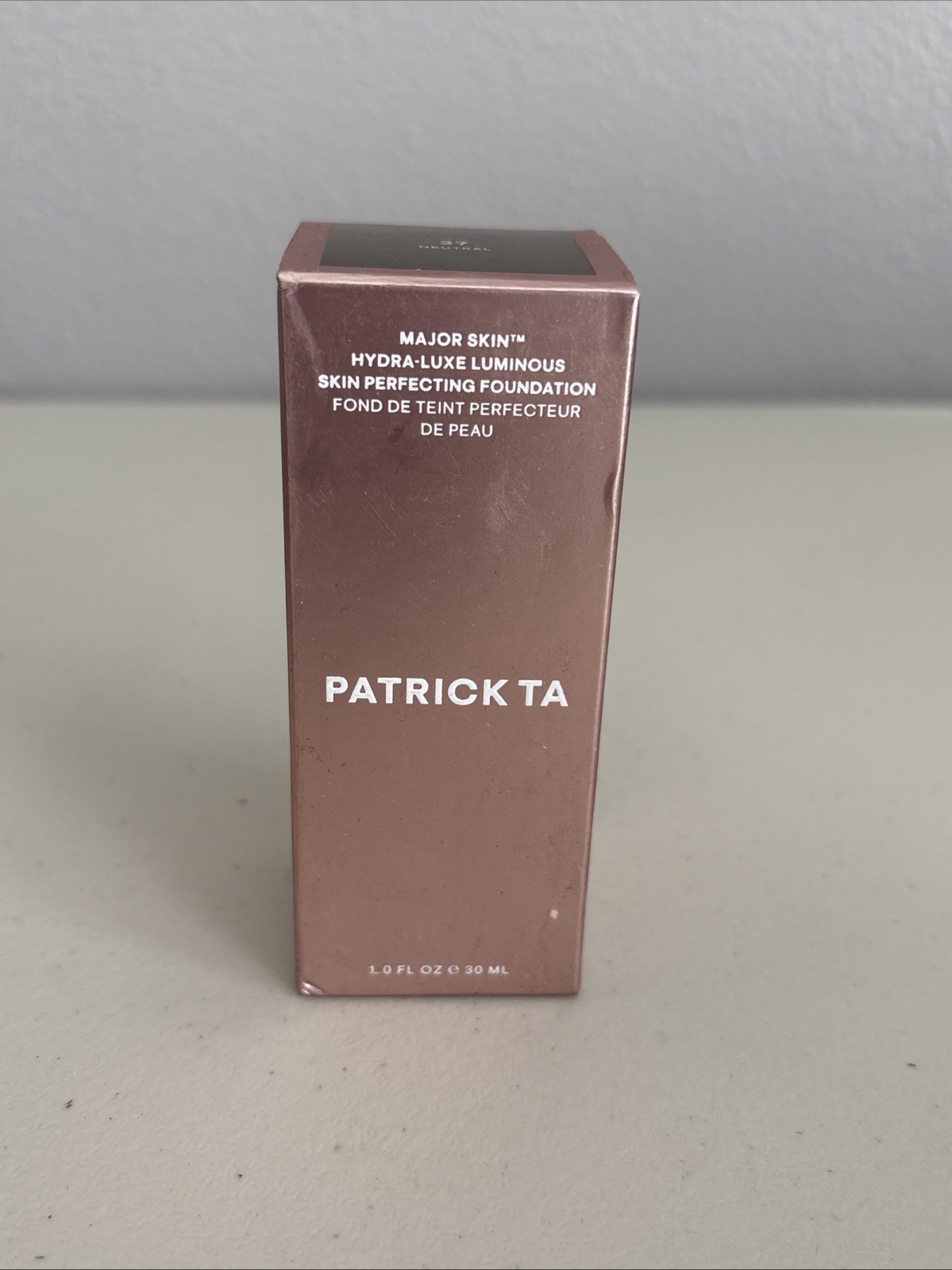 PATRICK TA MAJOR SKIN HYDRA LUXE SKIN PERFECTING FOUNDATION COLOR 27 NEUTRAL