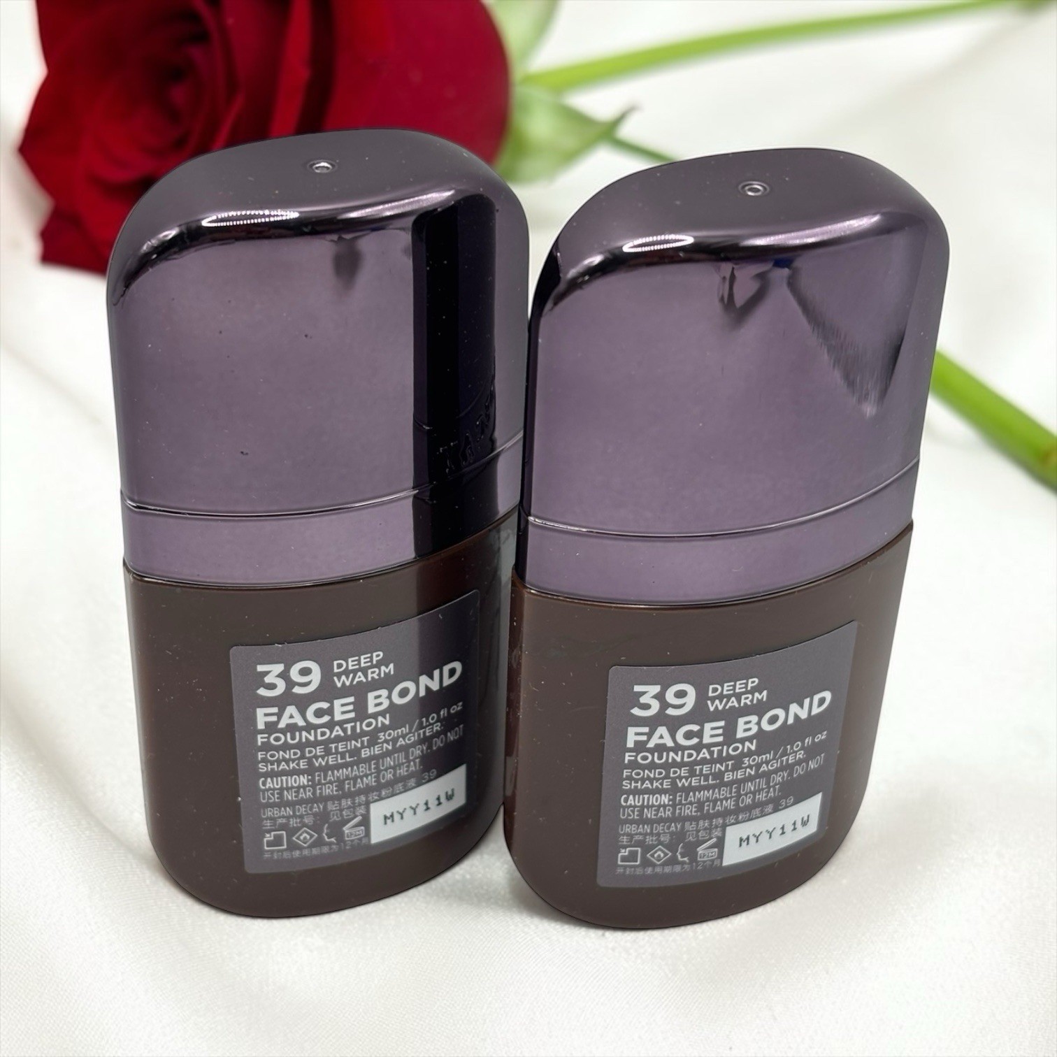 (2) Urban Decay Face Bond Waterproof Matte Foundation 3% Niacinamide, shade 39