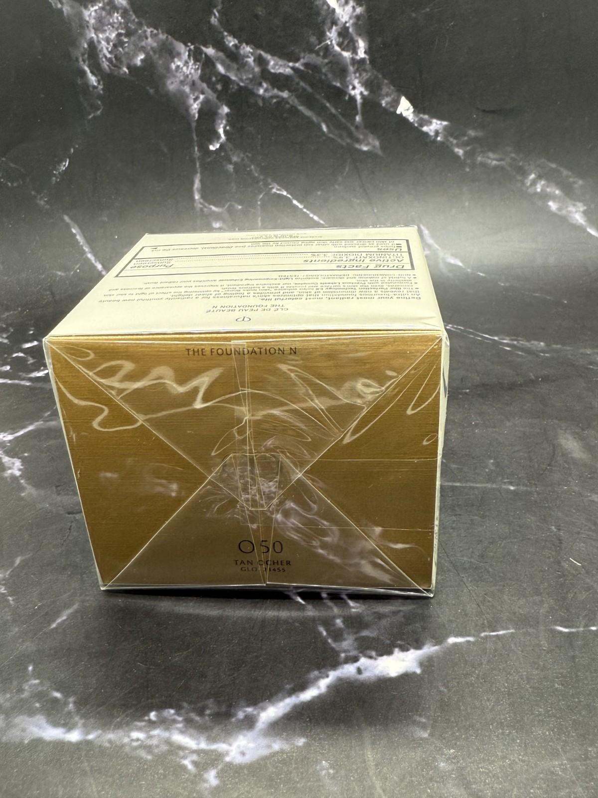 Cle De Peau The Foundation N SPF 22 – Tan Ocher 0 50 – 1 oz / 28 ml Sealed Box