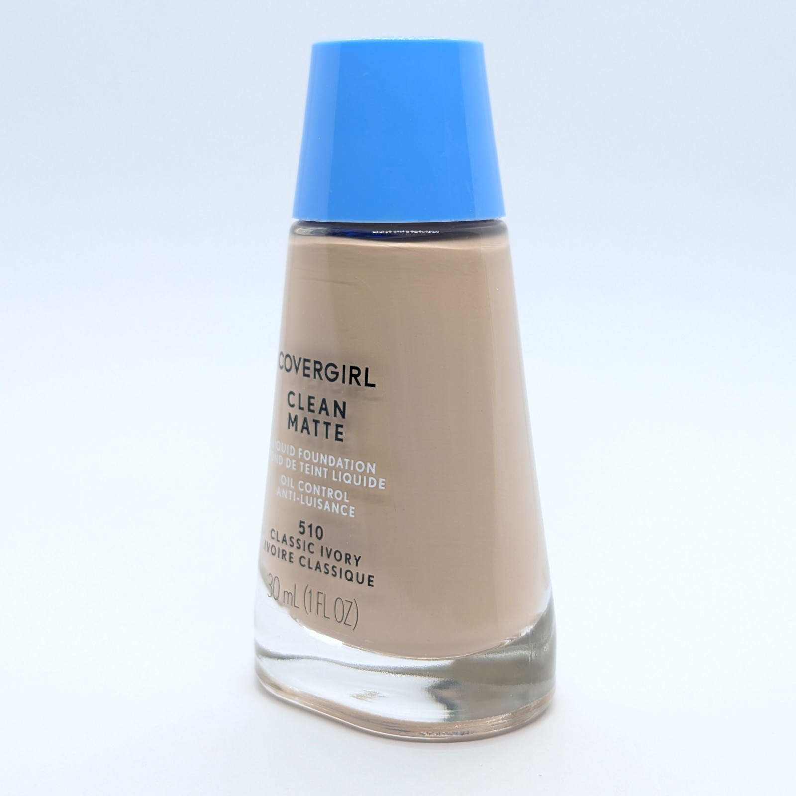 Covergirl Clean Matte Liquid Foundation Oil Control Makeup 510 Classic Ivory