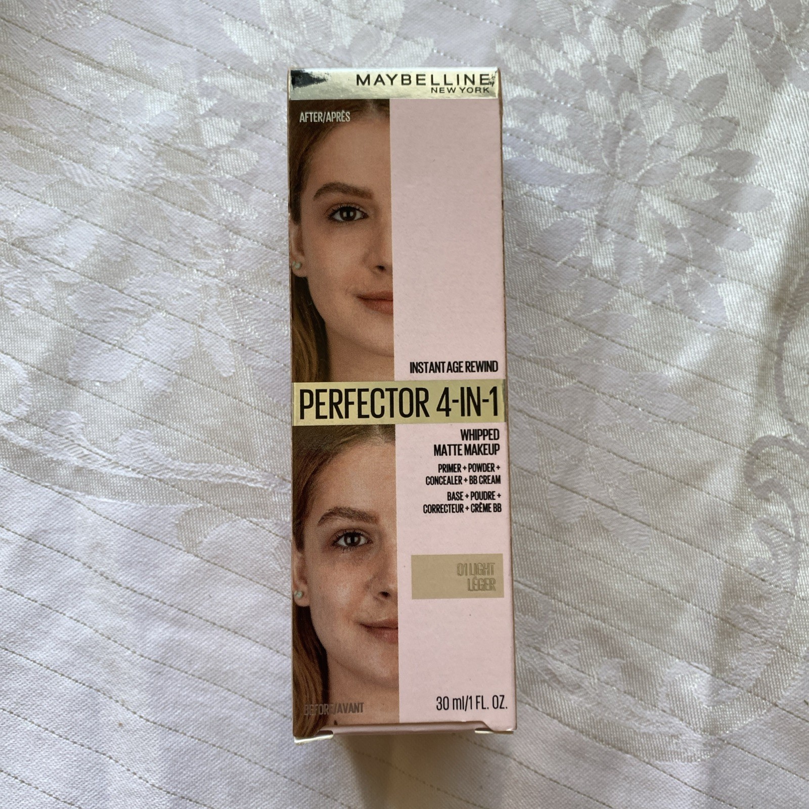 Instant Age Rewind 4-In-1 Matte Makeup, 01 Light – Whipped Blurring Perfection