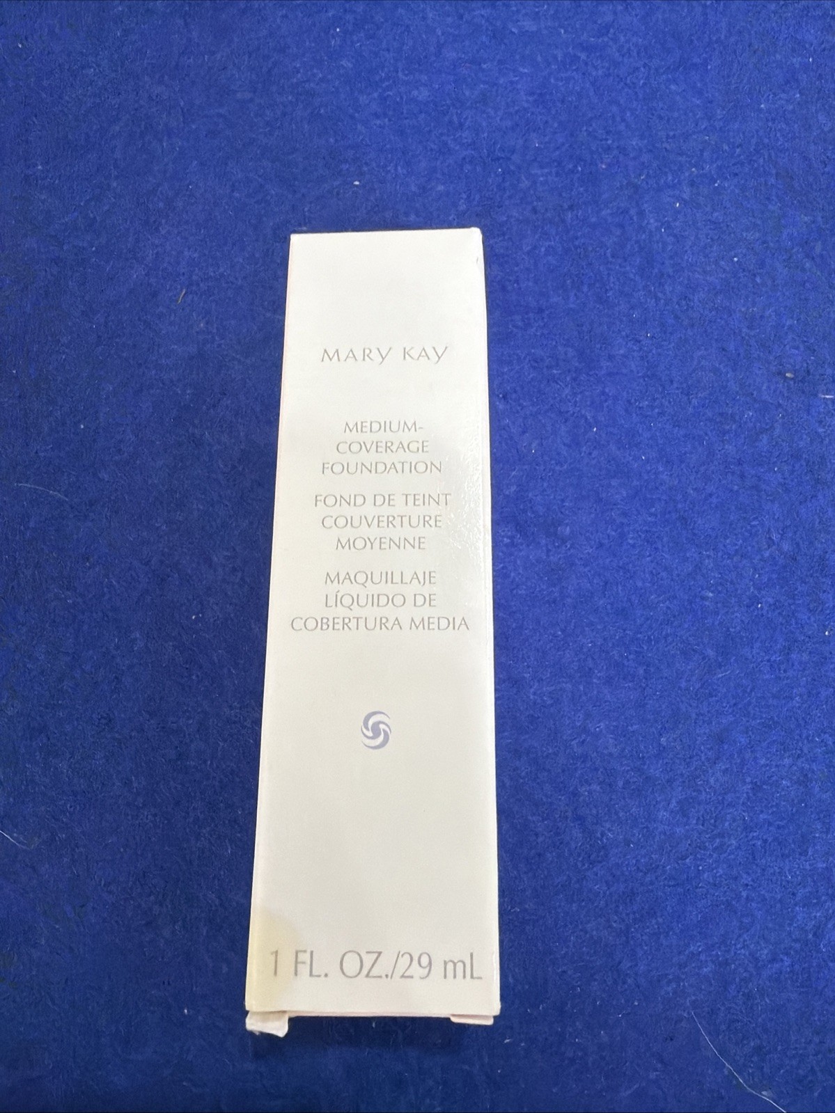 Mary Kay NOS #100 Ivory Medium Coverage 355200 Pink Cap ( Normal To Oily Skin)