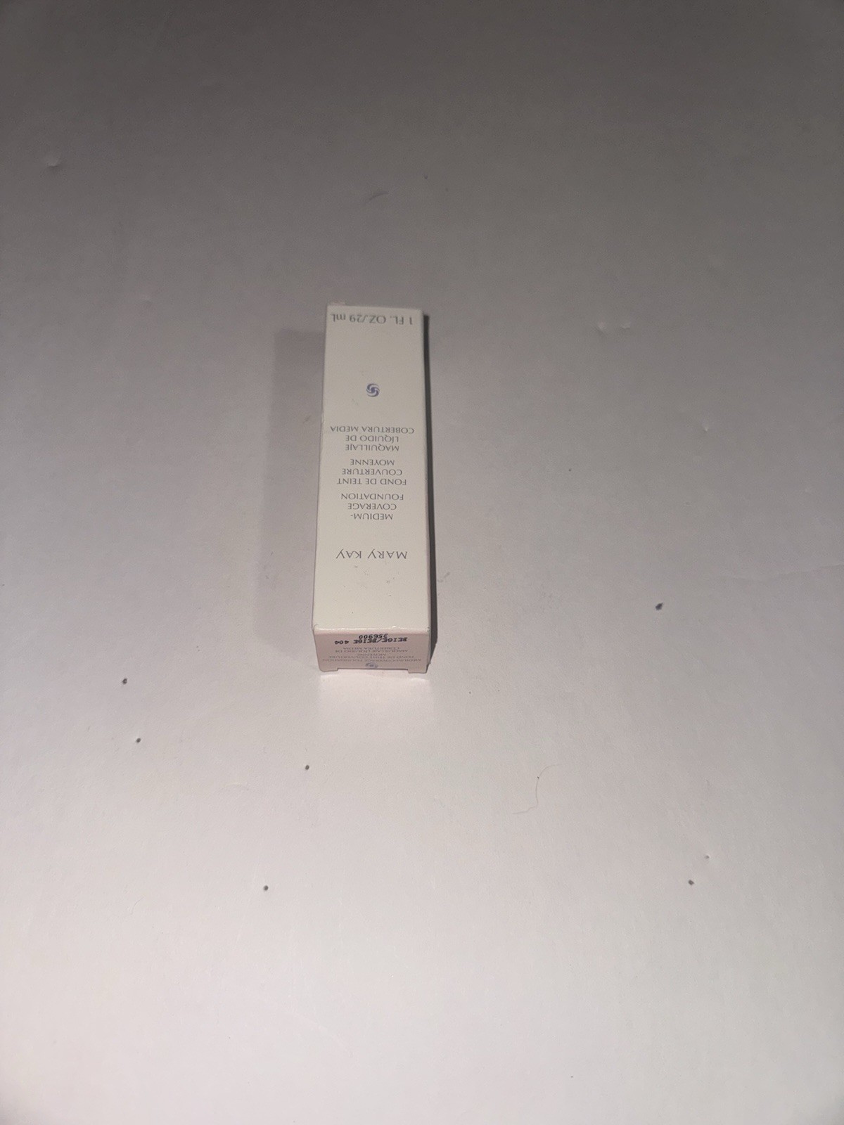 MARY KAY Medium-Coverage Foundation Beige 404 Liquid 1 fl. oz. 356900 NIB NEW