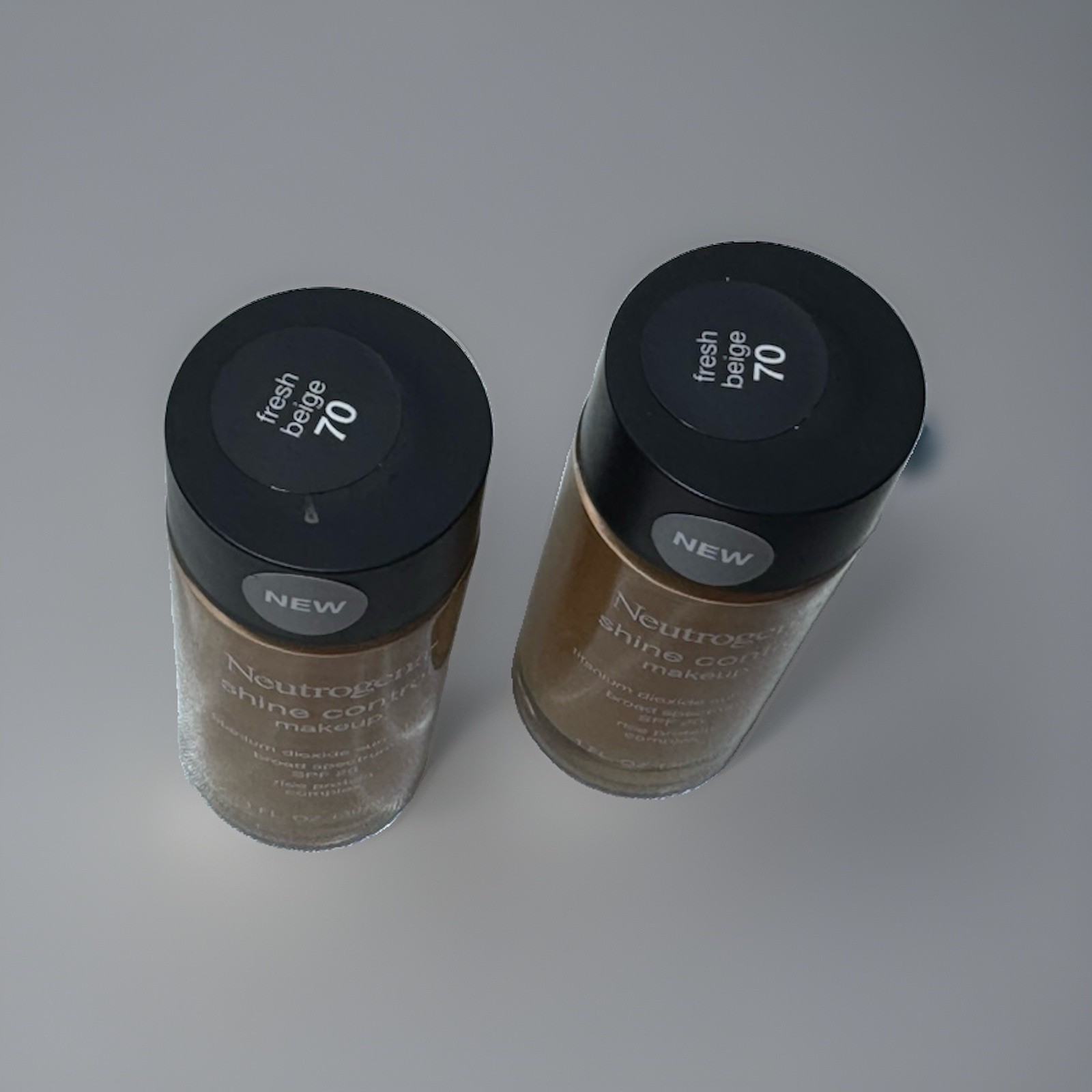 Neutrogena Shine Control Liquid Makeup SPF 20 Fresh Beige #70 1 Oz Lot Of 2