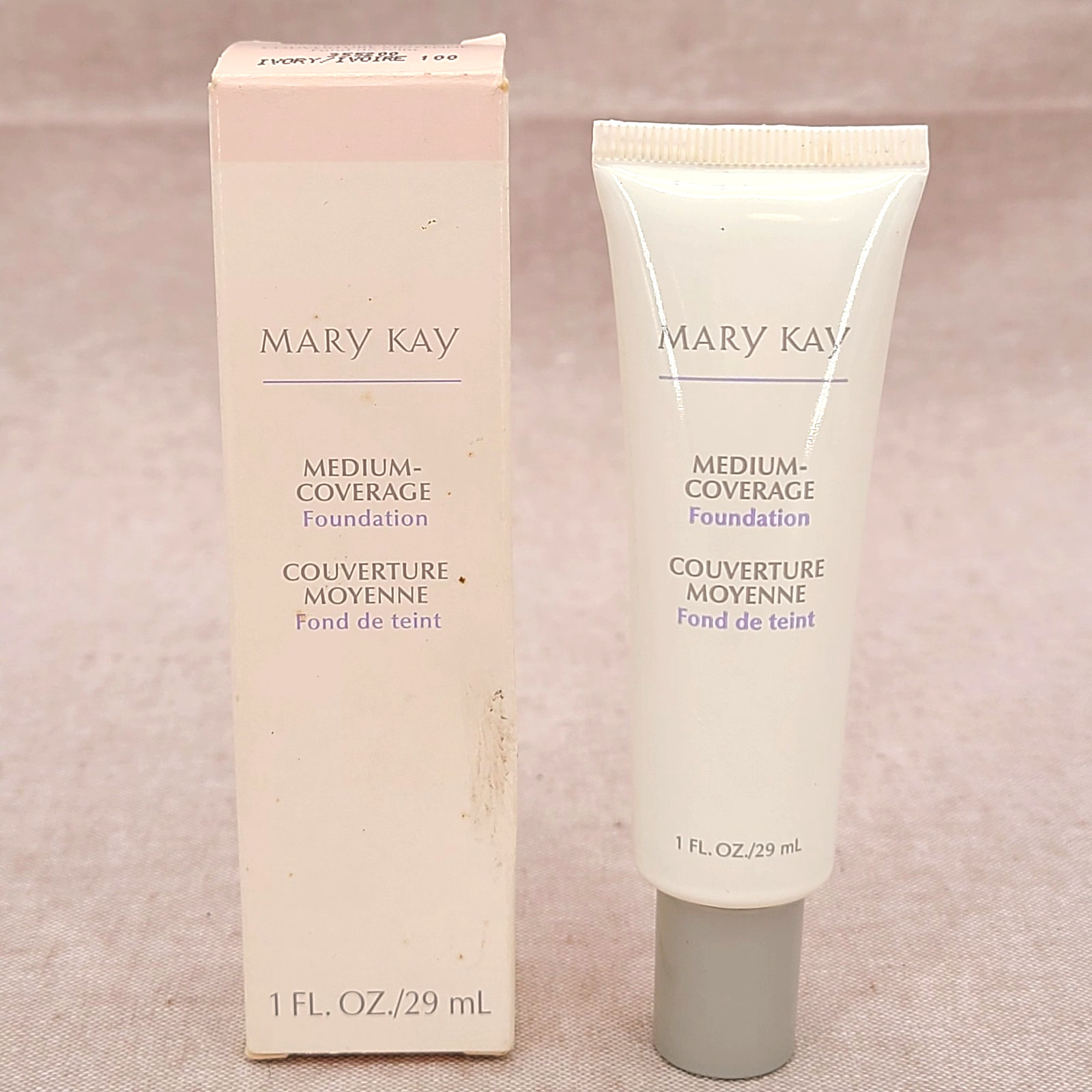 Mary Kay Medium Coverage Foundation Ivory 100 – Gray Cap # 355200 NIB Full Size
