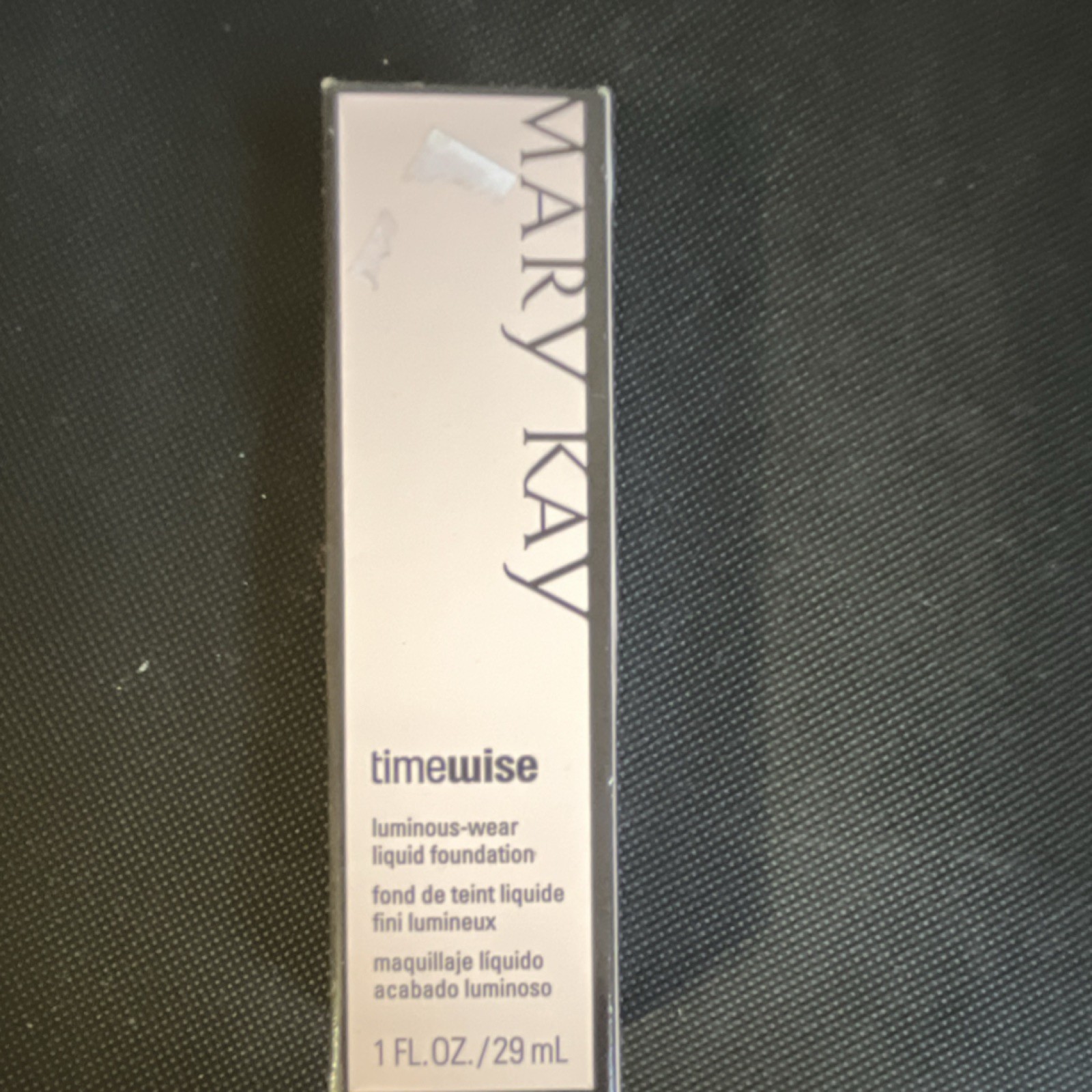 Mary Kay Timewise Luminous-Wear Liquid Foundation Beige 2 1 fl oz / 29 mL