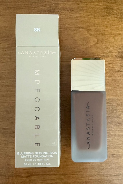 ANASTASIA BEVERLY HILLS Impeccable Blurring Matte FOUNDATION Shade N8 NIB