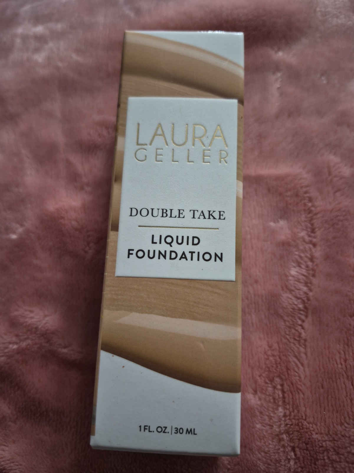 Laura Geller Double Take Liquid Foundation in Light