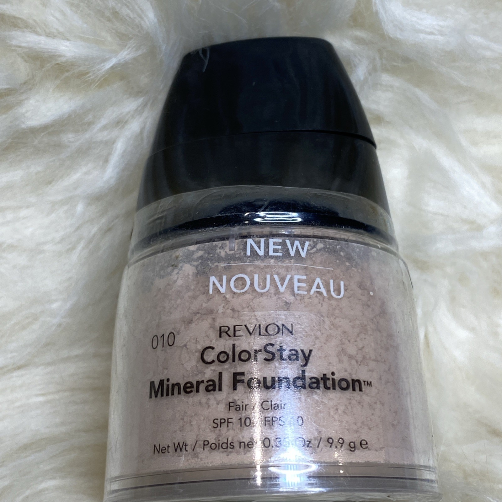 Revlon ColorStay Mineral Foundation Makeup #010 FAIR New. Sealed. Collectible