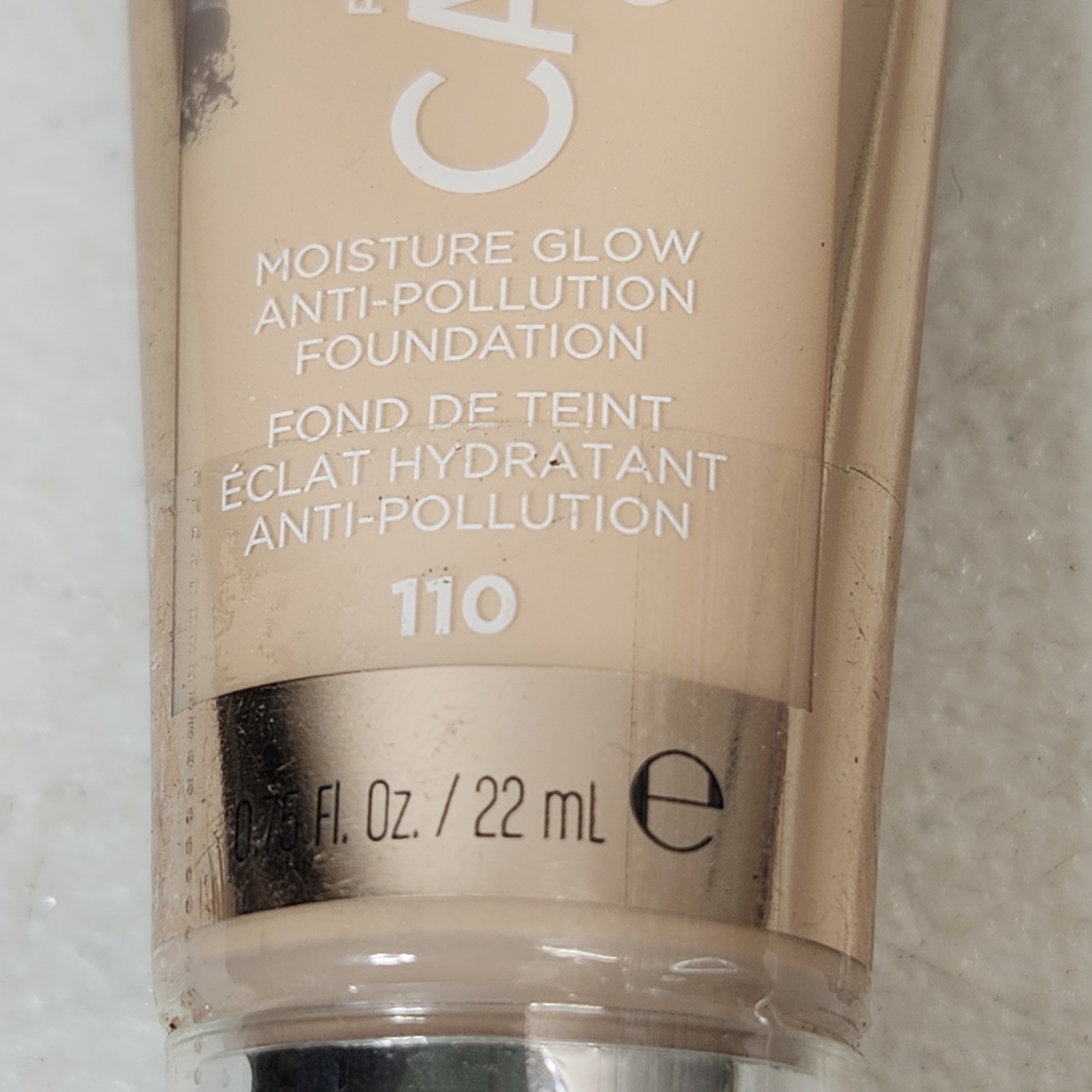 Revlon Photoready Candid Glow Foundations #110 Porcelain NEW