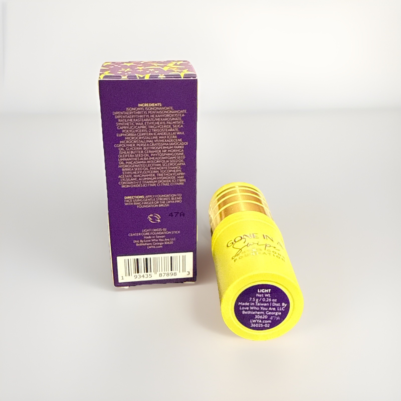 LWYA Gone in a Swipe Center Core Foundation – Light– 0.26oz / 7.5g – New