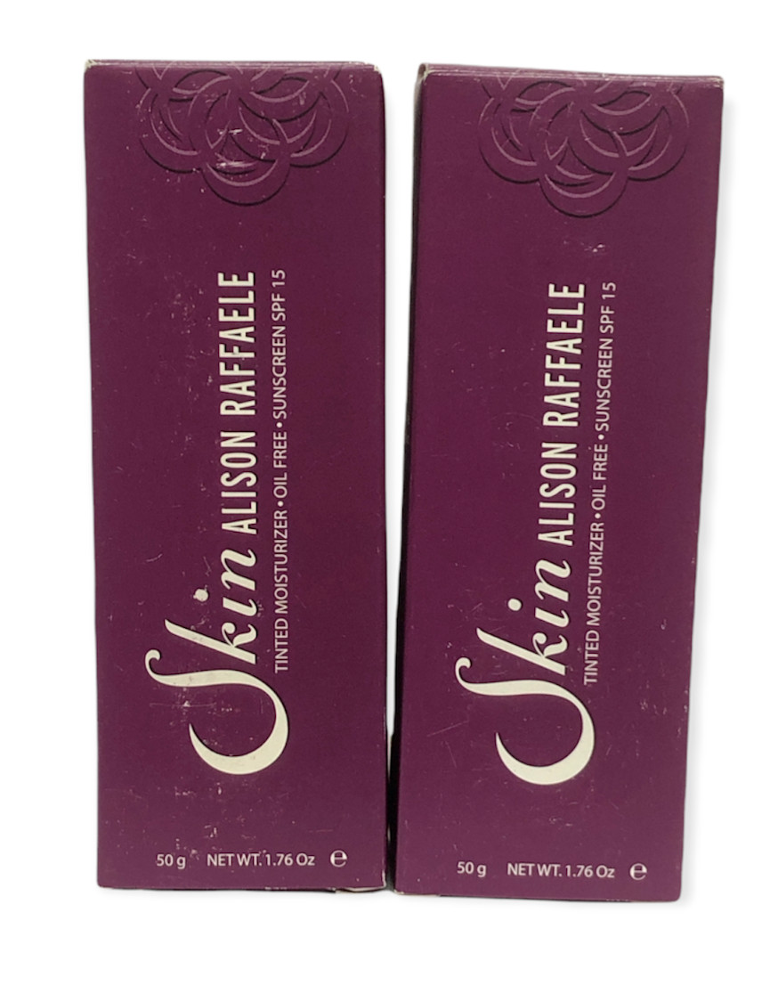 Skin Oil Free Tinted Moisturizer SPF15 (Light |50g/1.76oz) NEW; Lot Of 2