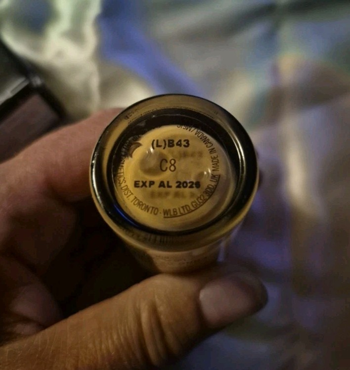 MAC COSMETICS STUDIO FIX FLUID SPF 15 FOUNDATION C8