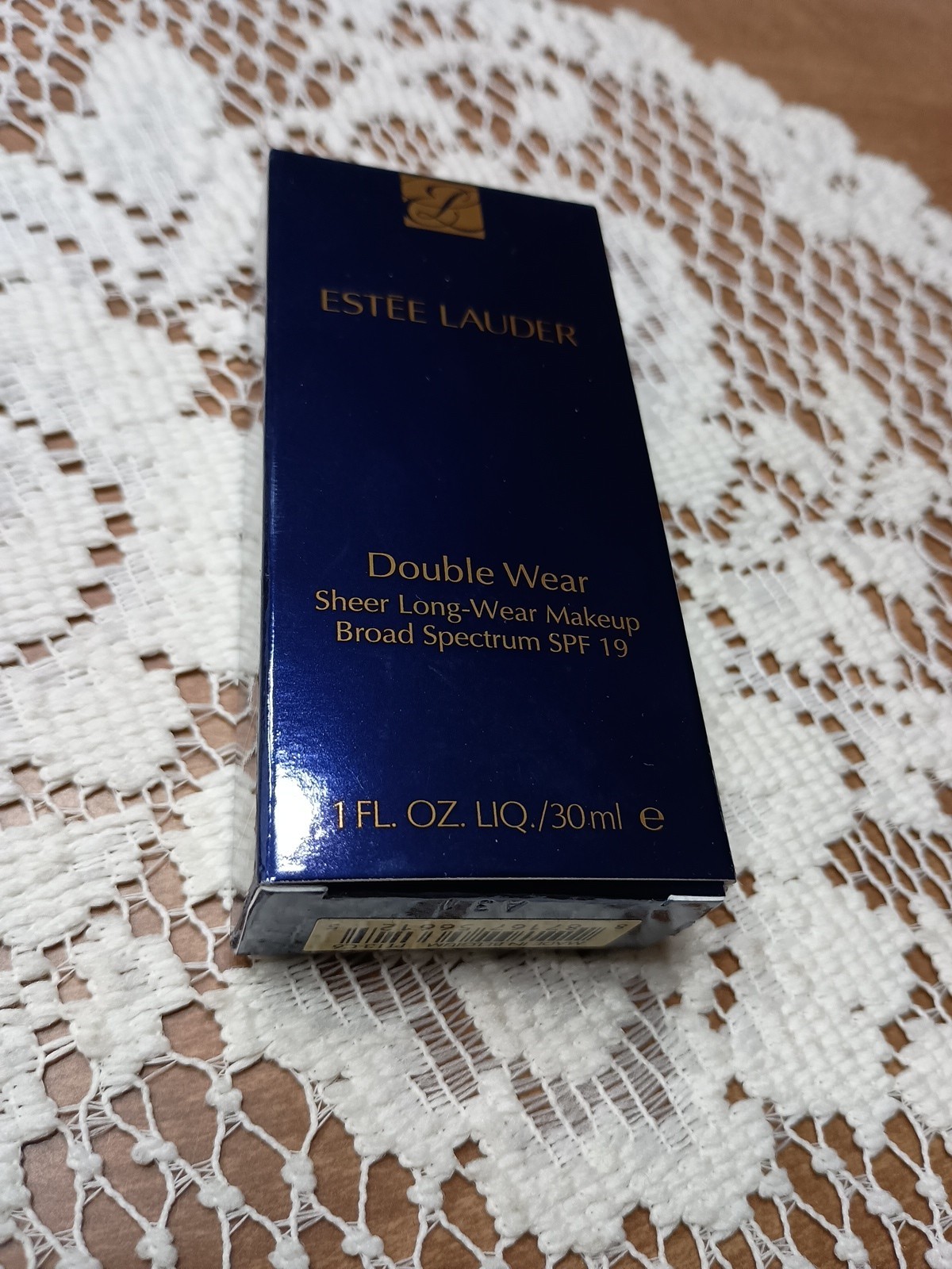 Estee Lauder 8N1 ESPRESSO Double Wear Sheer Long Wear Foundation SPF 19 NIB!