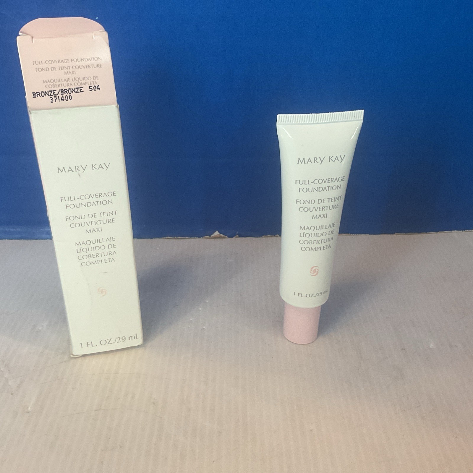 Mary Kay New Pink Cap Full Coverage Foundation Bronze 504 371400 Discontinued