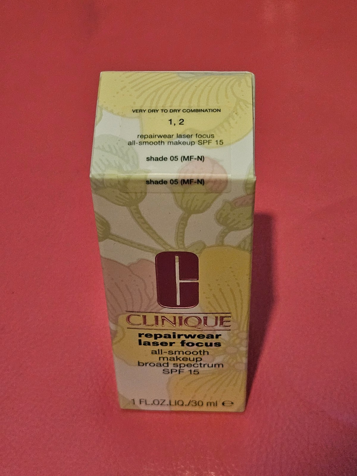 Clinique Repairwear Laser Focus All Smooth MakeUp SPF 15 ~choose shade~1 oz ~NIB