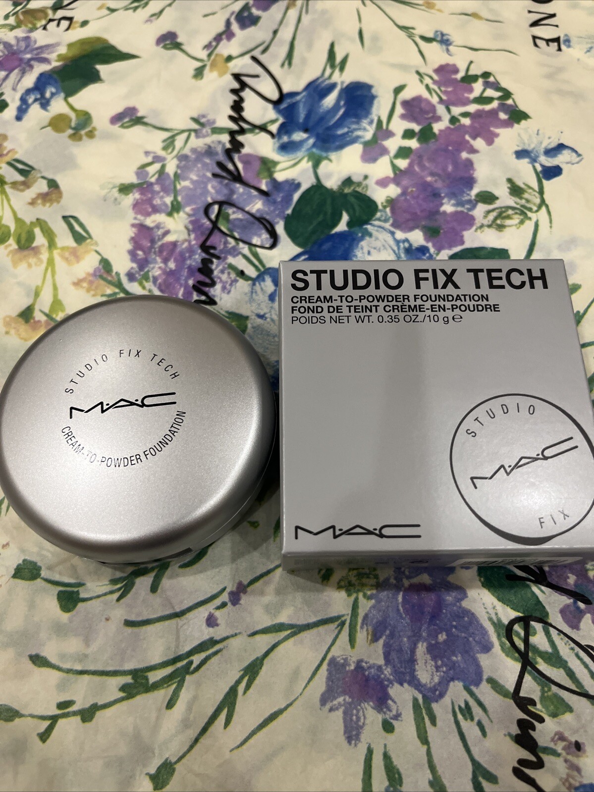MAC Studio Fix Tech Cream-To-Powder Foundation (NW22) 0.35oz/10g NIB