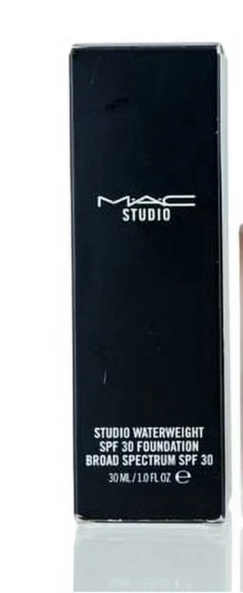 MAC WATERWEIGHT SPF 30 Foundation NW18 Broad Spectrum 1 oz / 30 ml NIB