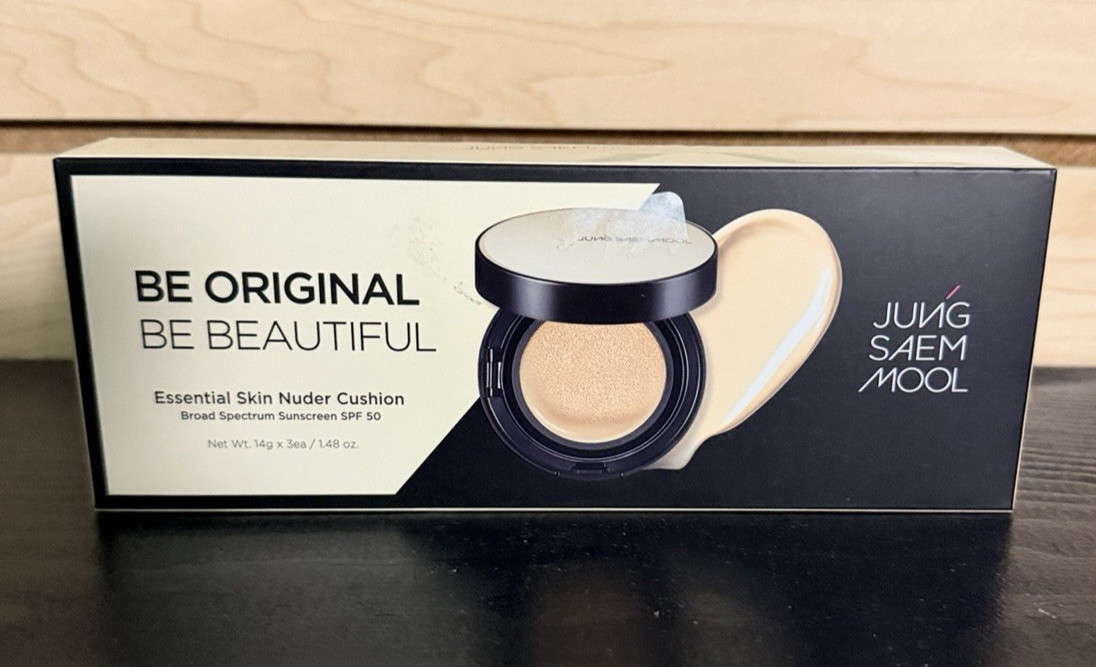 JUNG SAEM MOOL Essential Skin Nuder Cushion Foundation 19 Light SPF 50 1.48 oz