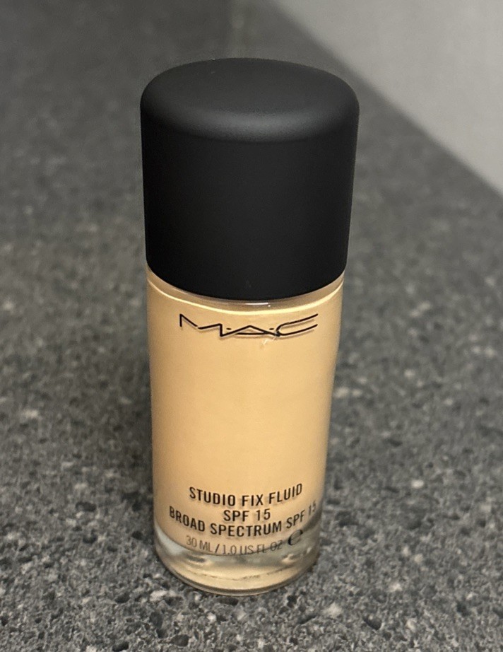 Mac Cosmetics Studio Fix Fluid Foundation NC27 Original Formula Discontinued
