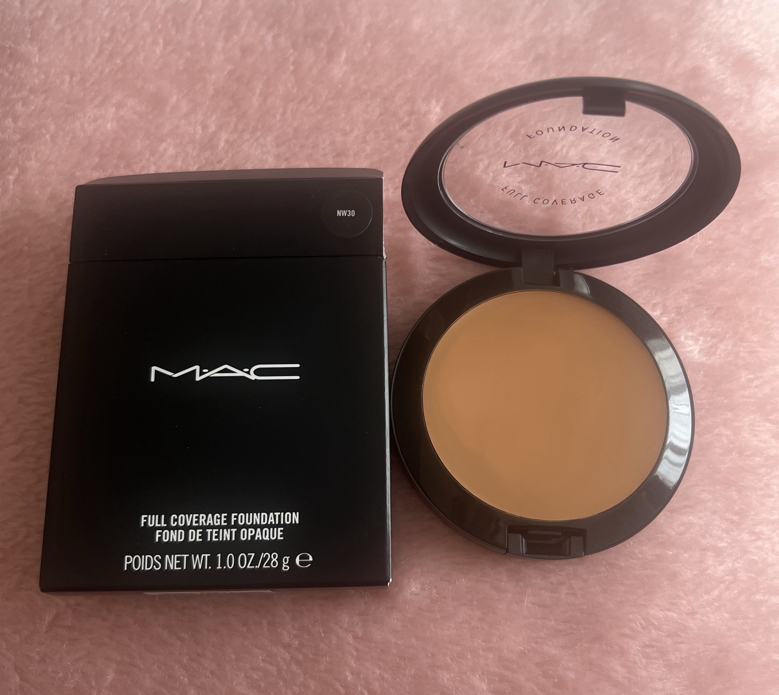 MAC Full Coverage Foundation NW30 1.0 oz New