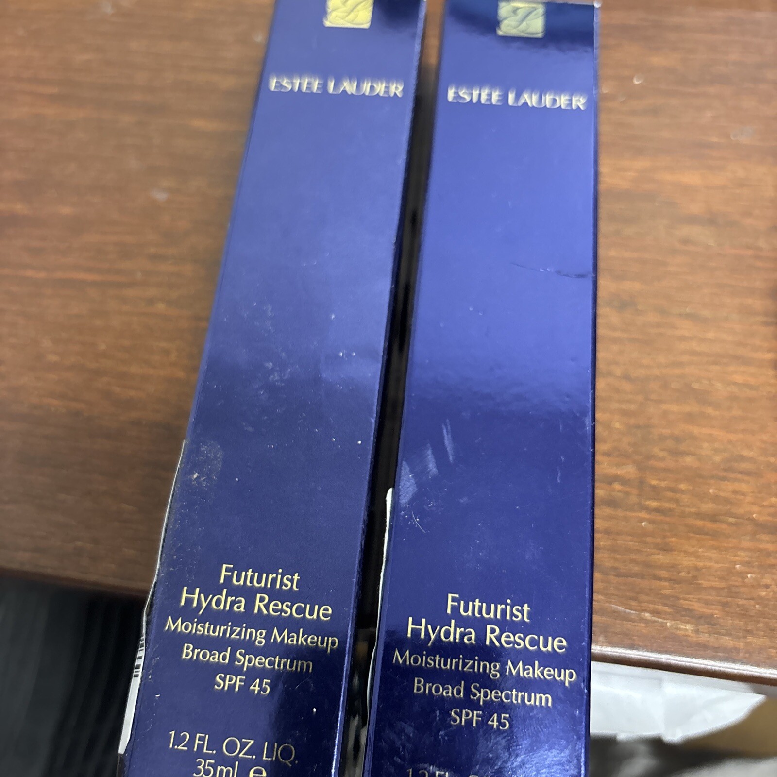 Estee Lauder Futurist Hydra Rescue Makeup 7N2 Rich Amber