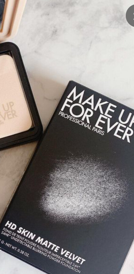 Make Up For Ever HD Skin Matte Velvet Undetectable Blurring Powder Foundation