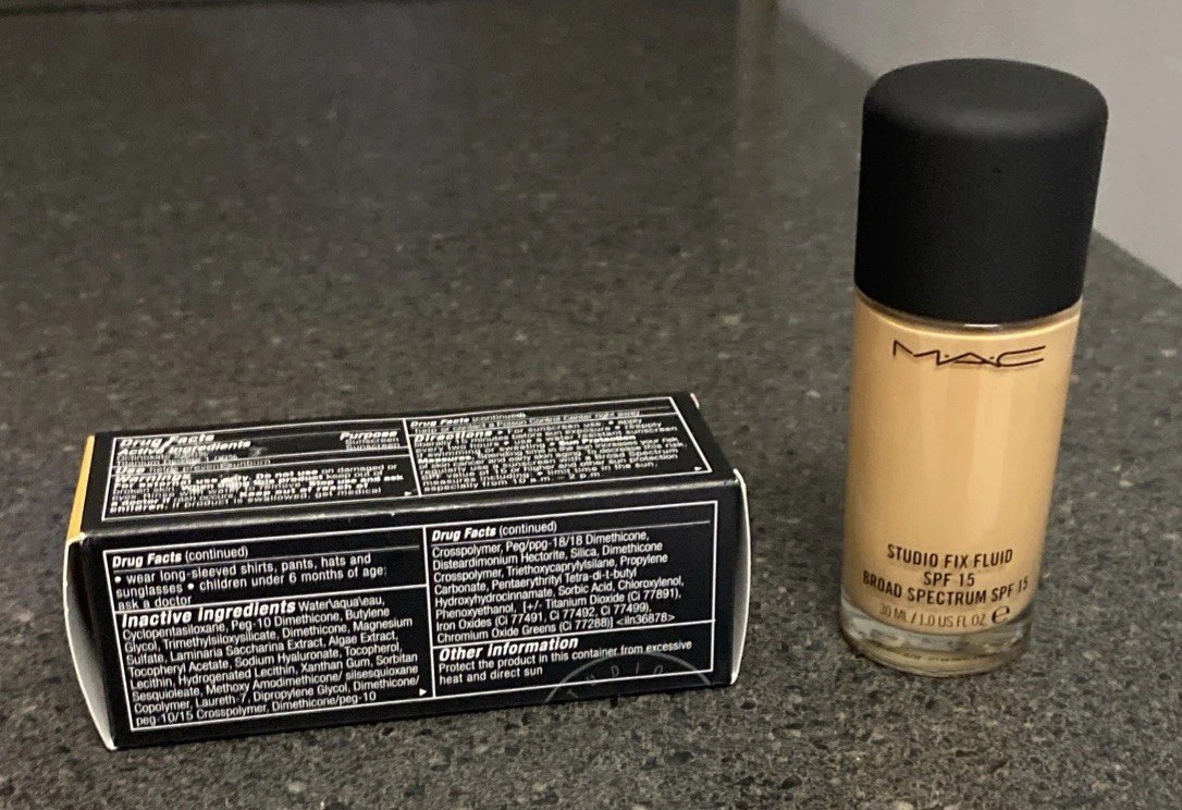 Mac Cosmetics Studio Fix Fluid SPF 15 Foundation Original Formula 1.0 Fl Oz NC27