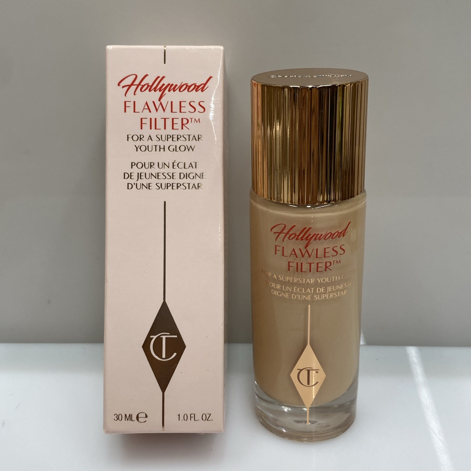 Charlotte Tilbury Hollywood Flawless Filter 2 Fair/Pale Full Size – Open Box