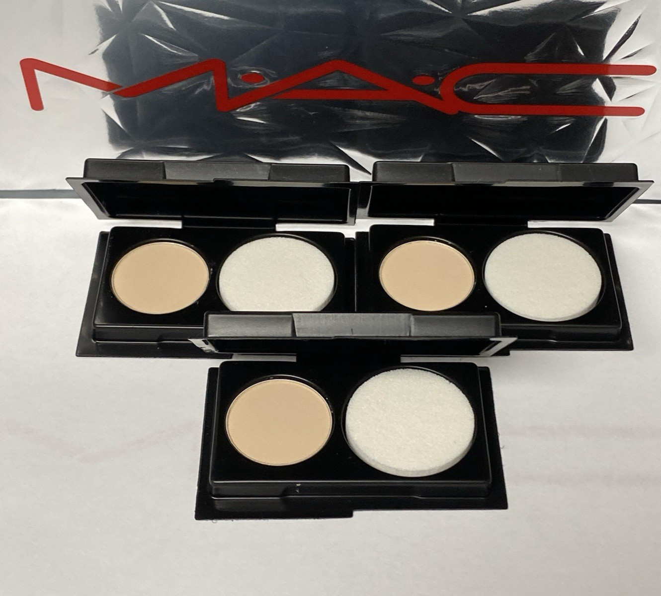 (3) MAC Studio Fix Powder Plus Foundation NC20 w/Sponge ORIGINAL FORMULA