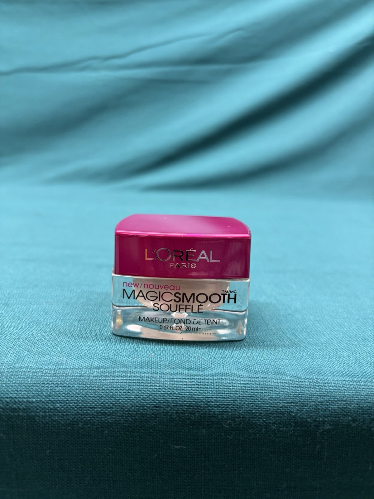 NEW L’Oréal Magic Smooth Souffle Foundation- 512 Classic Ivory
