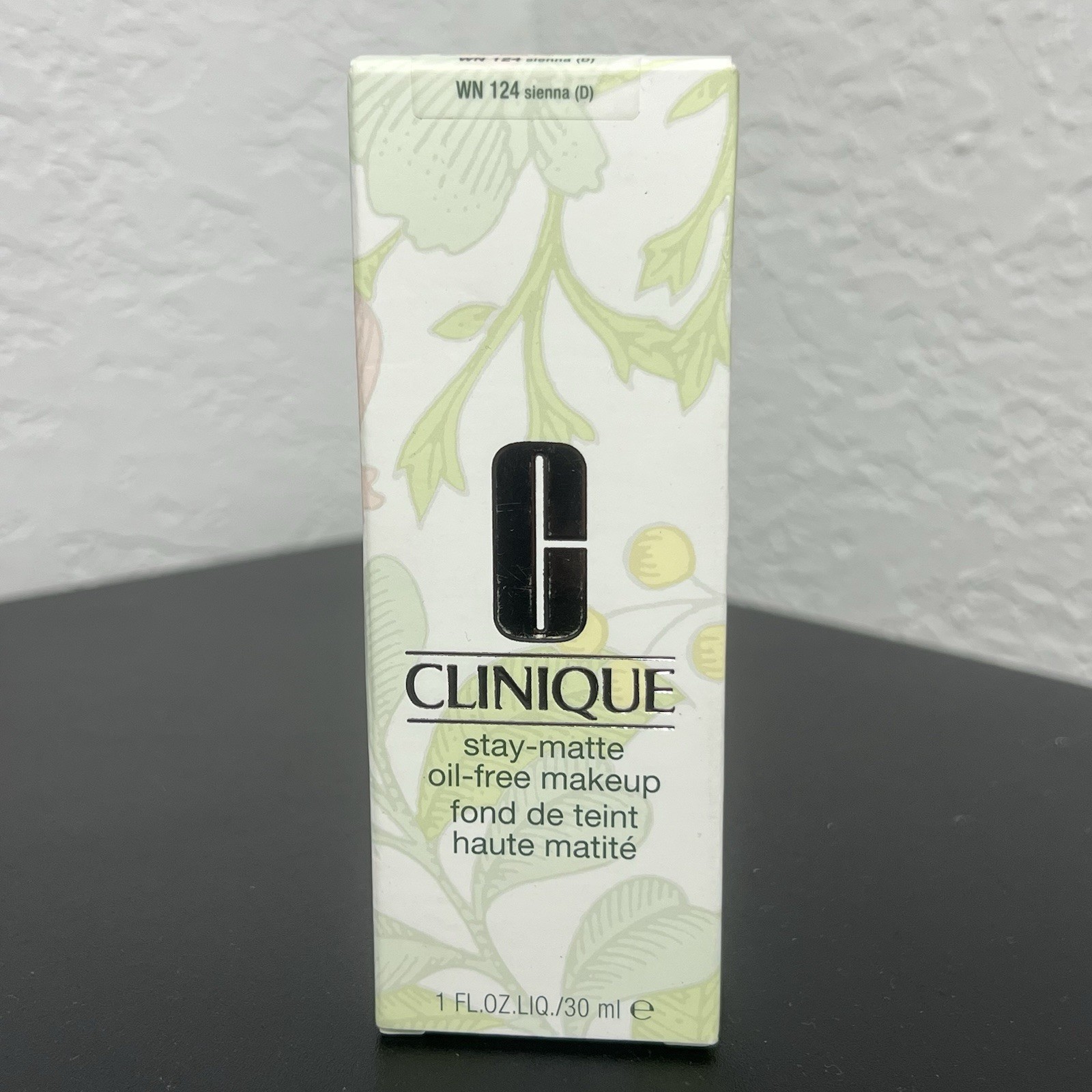 HTF Clinique Stay-Matte Oil-Free Makeup Foundation 29 Sienna 30ml/1oz SOLD OUT!