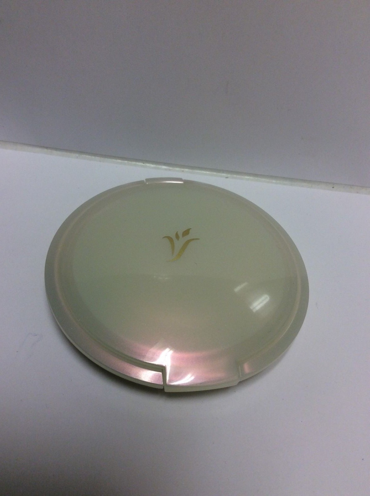 NO BOX Sally Hansen Cornsilk Shine Control Pressed Powder TRANSPARENT NO COLOR