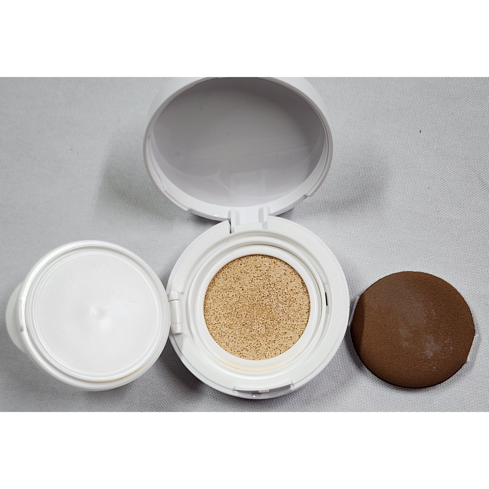AMORE PACIFIC Resort Collection Sun Protection SUN CUSHION SPF30 .17oz READ