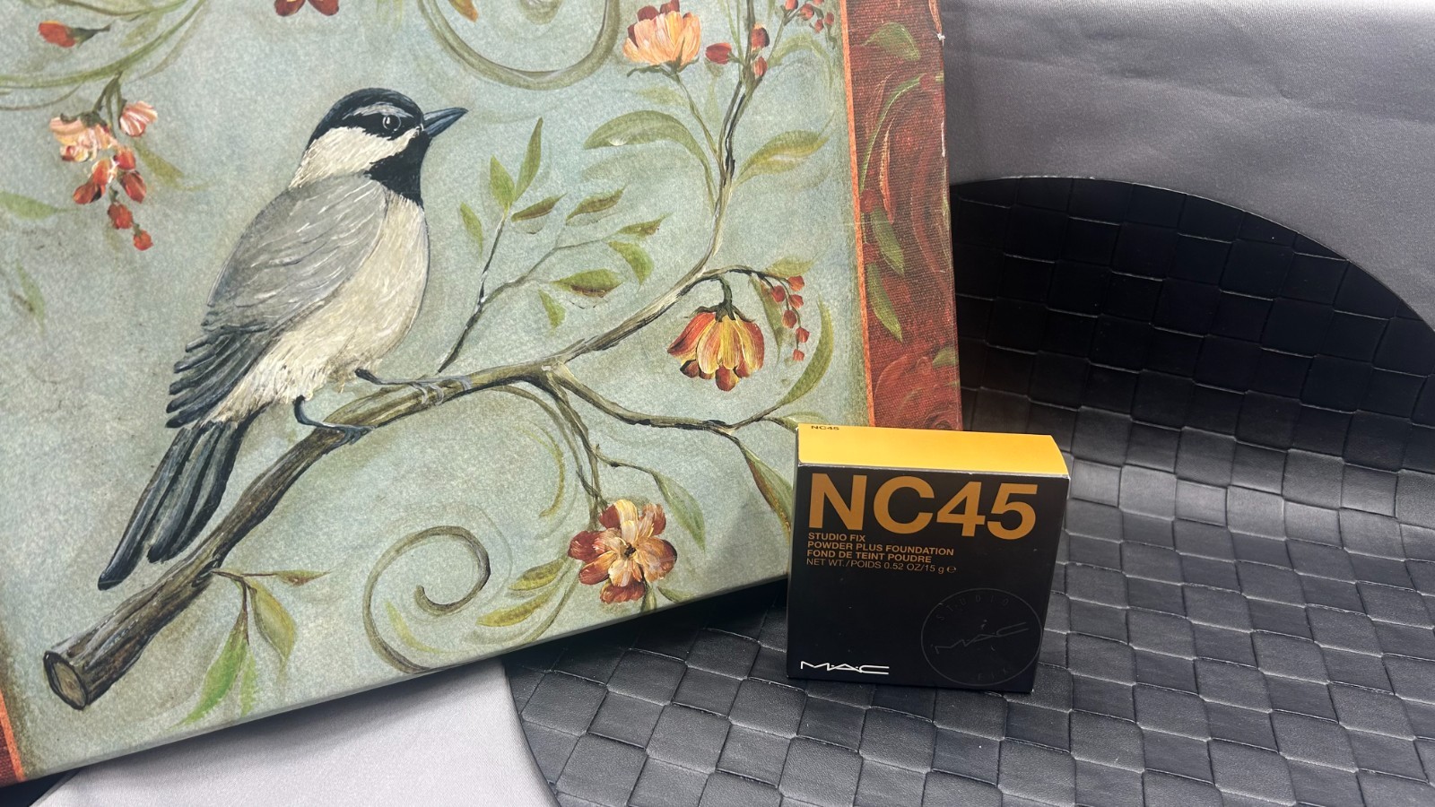 MAC Studio Fix Powder Plus Foundation NC45 Original Formula/Discontinued