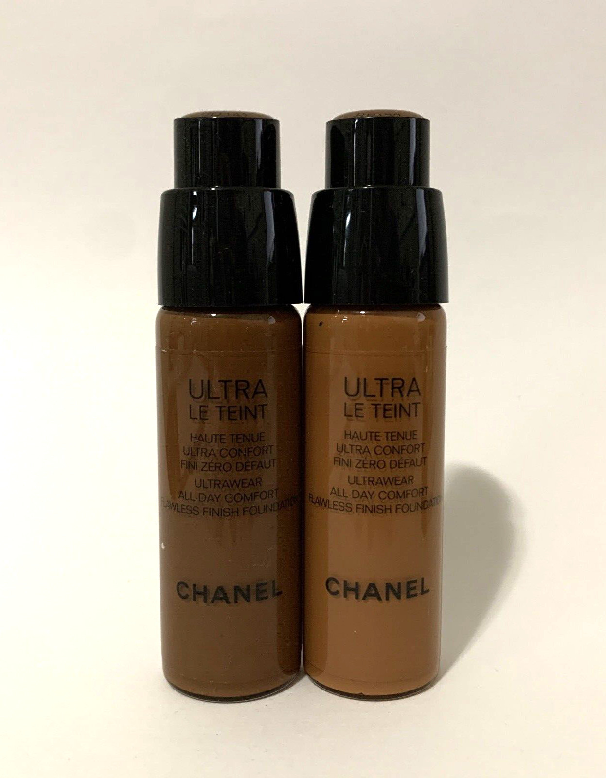 Chanel Ultra Le Teint Ultrawear All-Day Comfort Flawless Foundation BD141, BD122