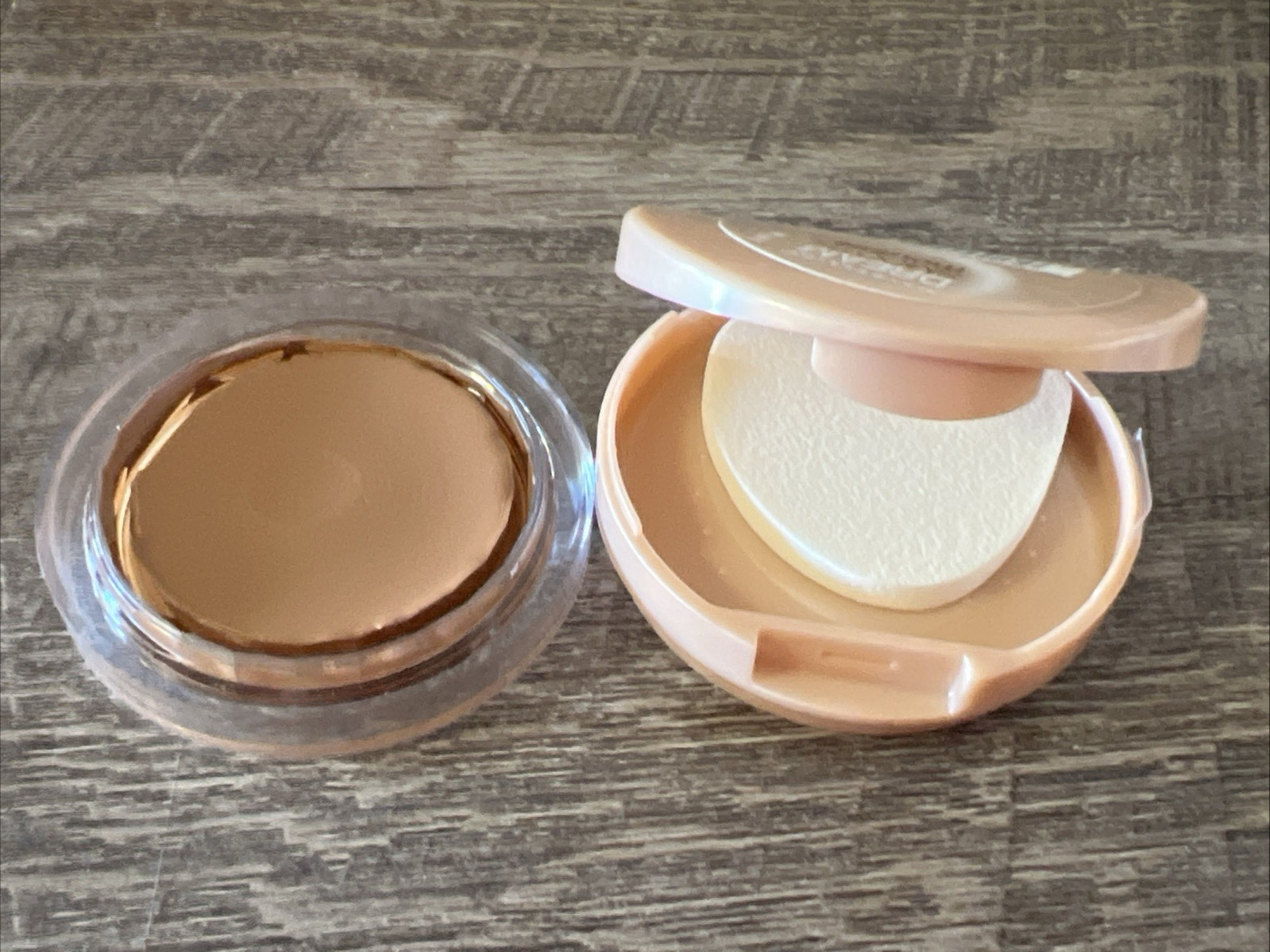 Maybelline Dream Smooth Mousse Foundation 350 Caramel No Seal *IMPERFECT