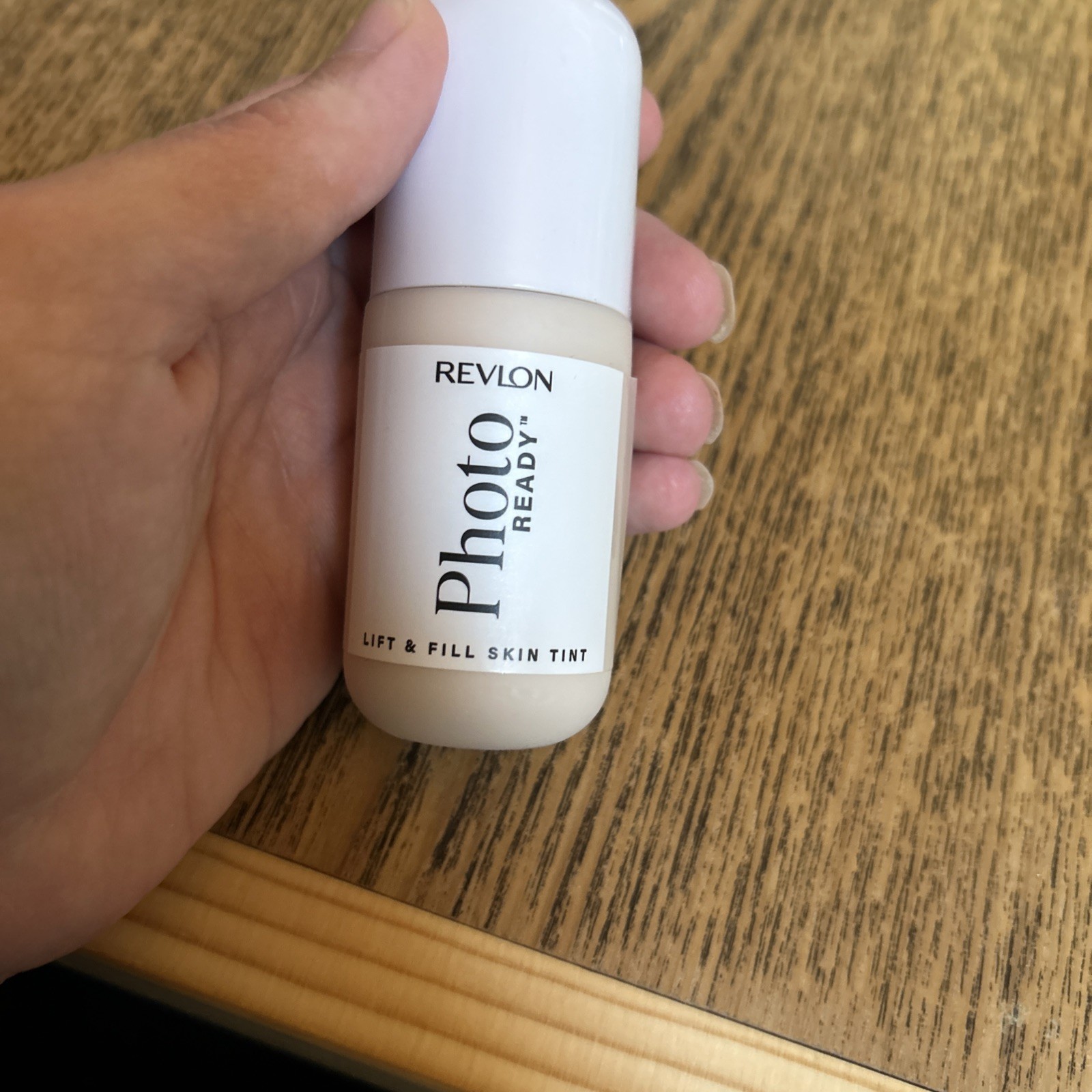 Revlon PhotoReady Lift Fill Skin Tint Foundation with Sheer Buildable Co #100